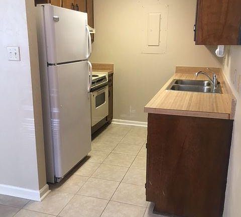 5th image of 2081 Sandcastle Dr