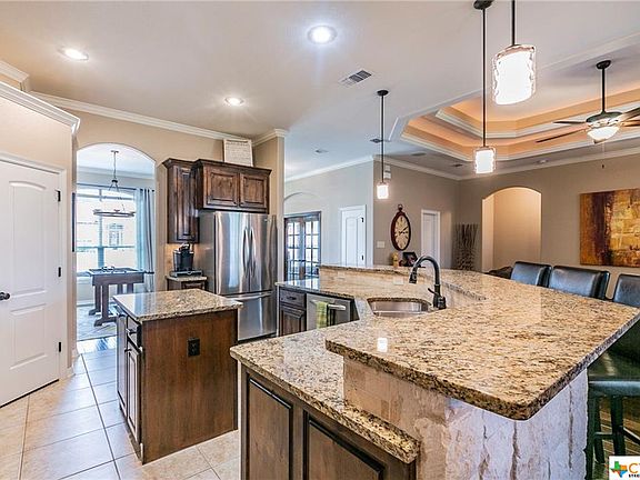 5th image of 3200 Wildcatter Dr