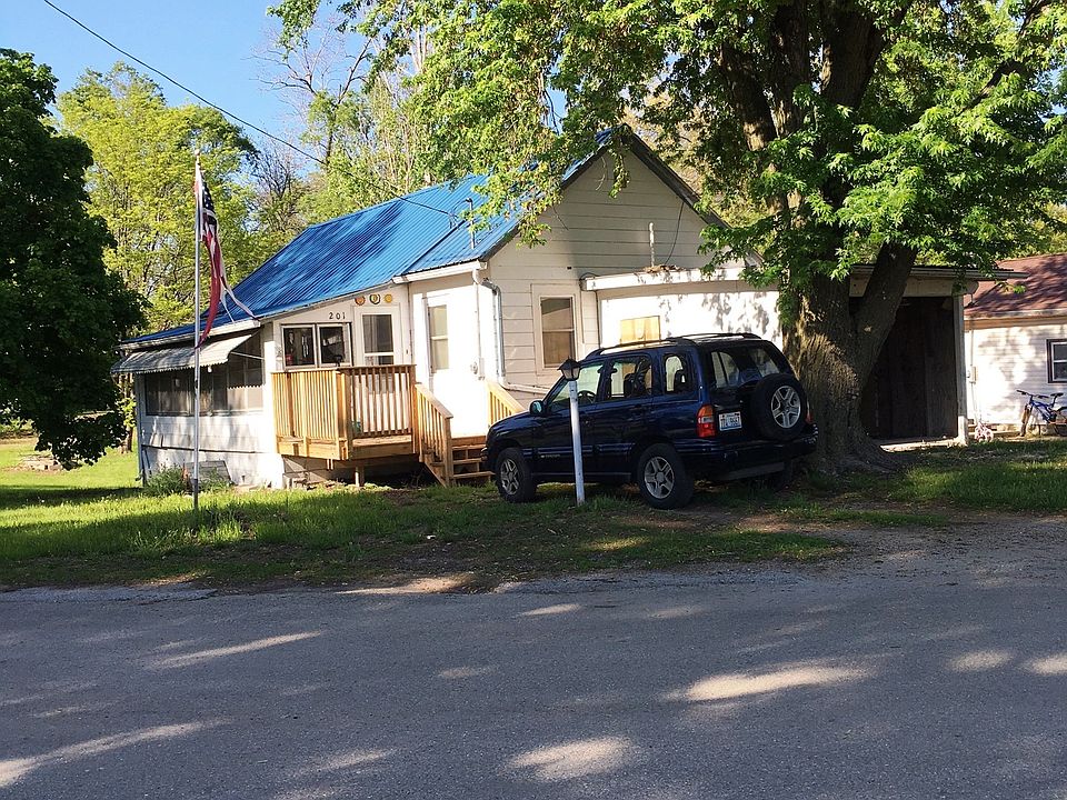 Corner Lot