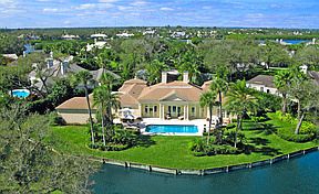 2nd image of 280 Palm Way