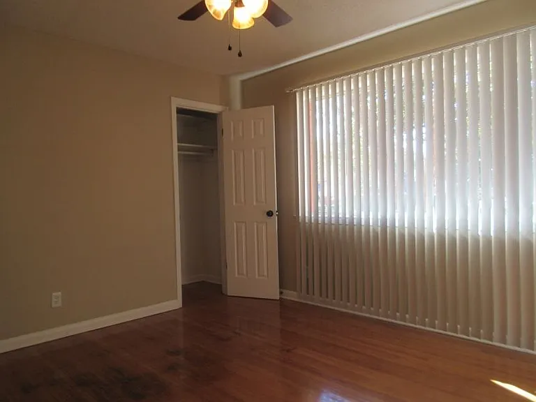 4090 Drowsy Ln — Photo 7