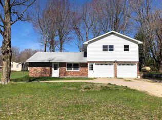 6548 Milton Rd, Alanson, MI 49706