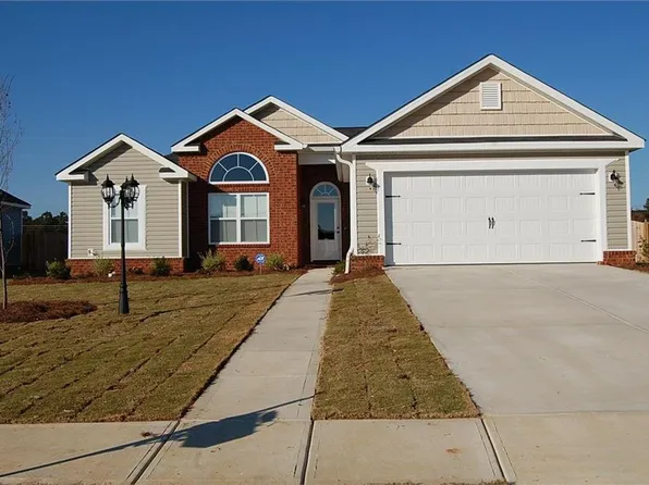 104 Piedmont Ln, Bonaire, GA 31005