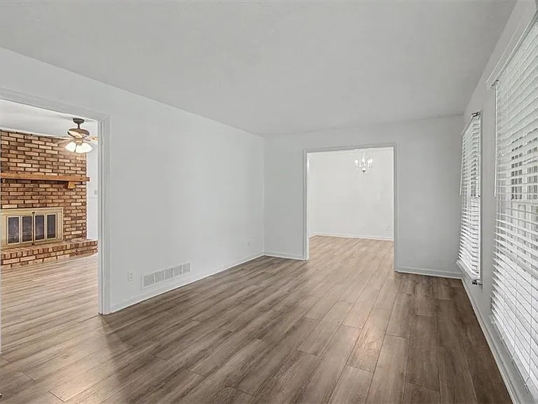 2985 Fredrick Dr — Photo 9
