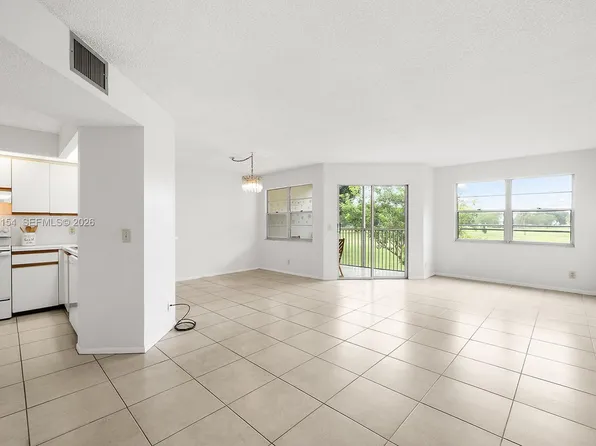 901 SW 128th Ave APT 212E, Hollywood, FL 33027