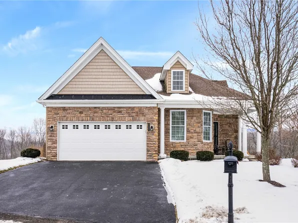 329 Patriot Ln, Freedom, PA 15042