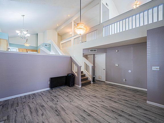 4th image of 7123 Desert Jewel Dr