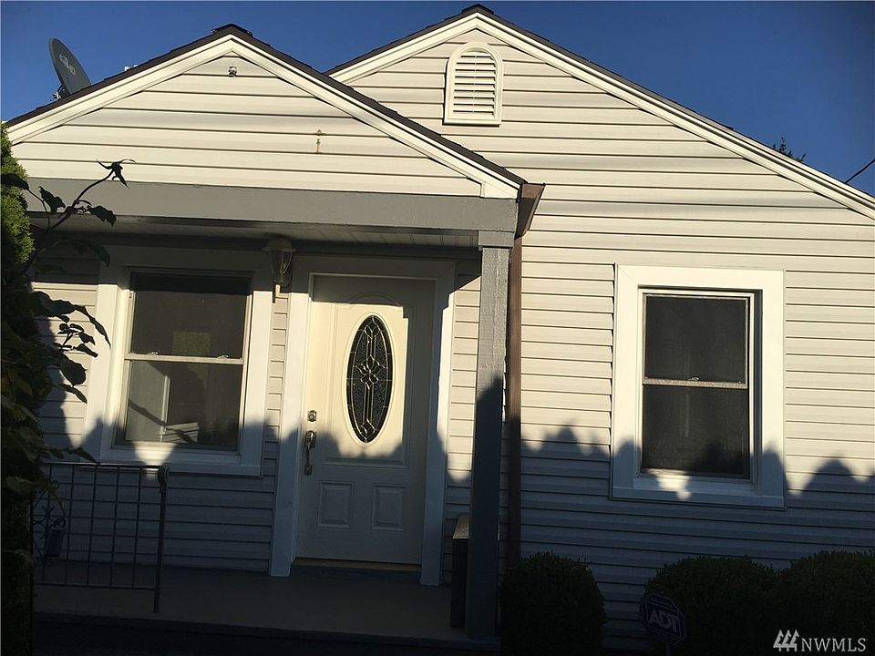 1st image of 14424 46th Ave S
