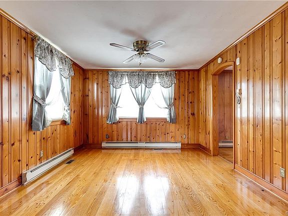 5th image of 3312 McGuire Dr