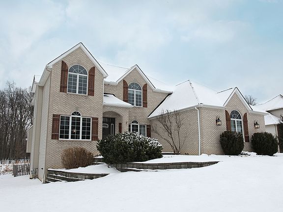 2nd image of 9382 Chesapeake Dr