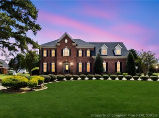 1207 Wild Pine Dr, Fayetteville, NC 28312