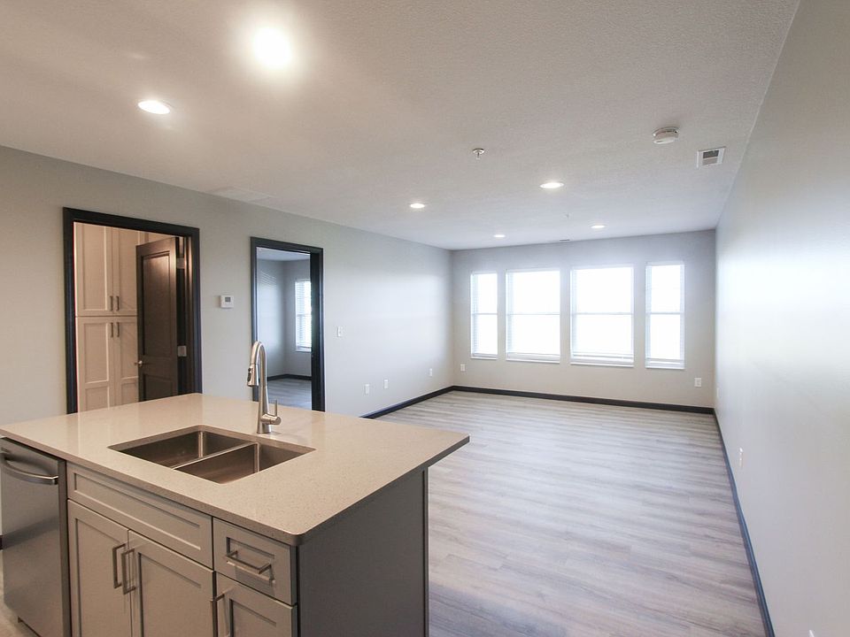 2000 Legacy Ln Celina OH Zillow