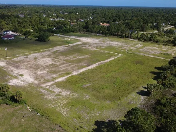 1053 Gladys St, Lehigh Acres, FL 33974