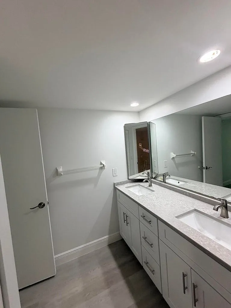 2 bed, 1232 sqft, $2,300 — Photo 3