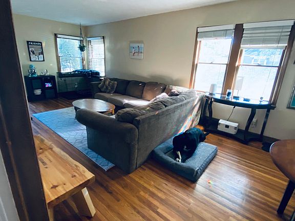 5th image of 3956 44th Ave S