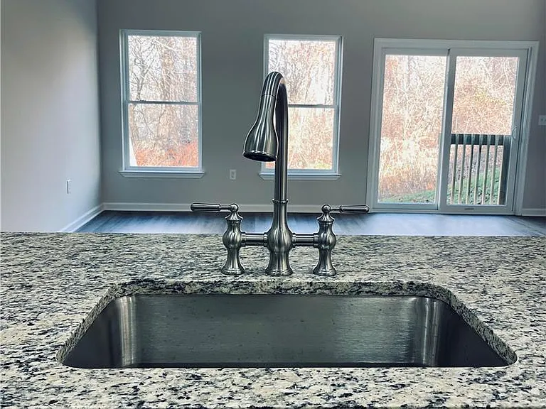 314 Barber St #35 — Photo 14