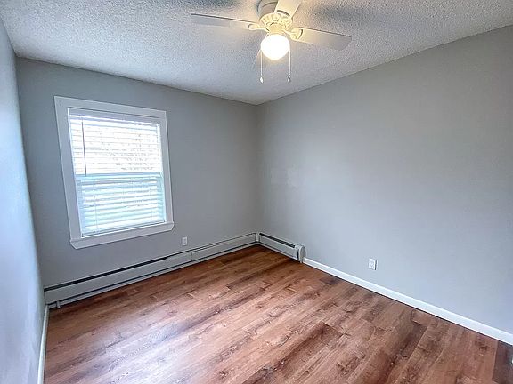 4th image of 3671 S Knox Ct APT 3