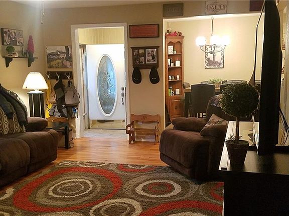 3rd image of 2320 Wales Ave