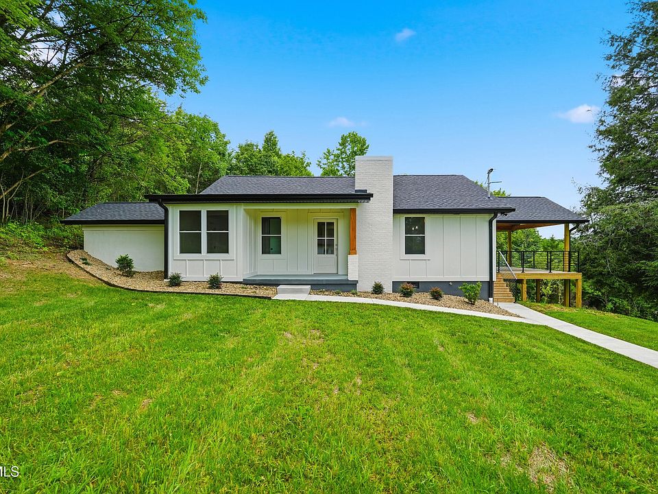 1st image of 707 Cooks Valley Rd