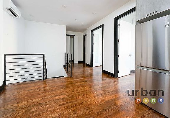 3rd image of 327 Irving Ave #1A