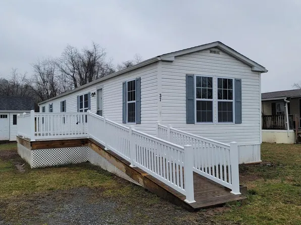 37 S Elmer Ave, Halifax, PA 17032