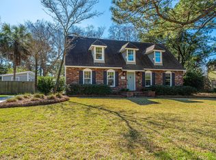 725 Chatter Rd, Mount Pleasant, SC 29464