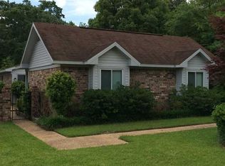 267 Carnation St, Mobile, AL 36609