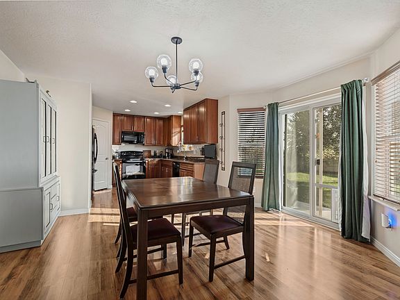 4th image of 4318 N Robbins Cir