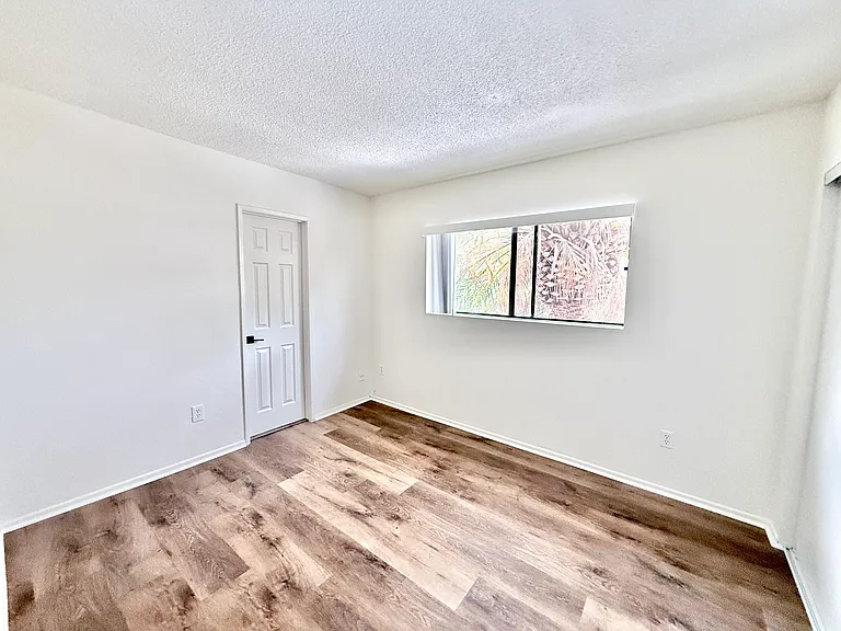 6739 Coldwater Canyon Ave #5 — Photo 18