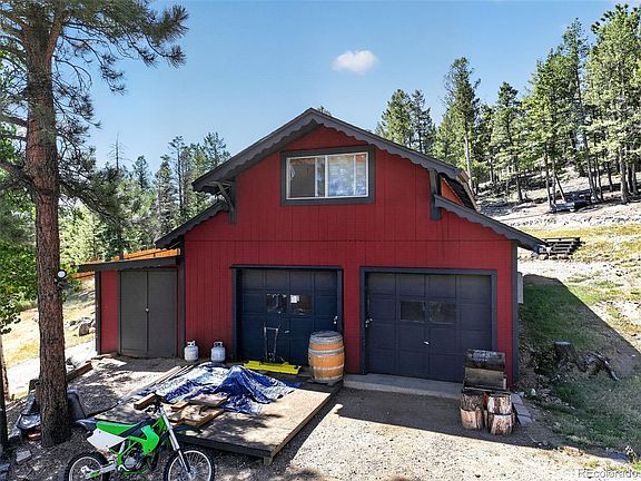 3rd image of 1089 Burland Drive