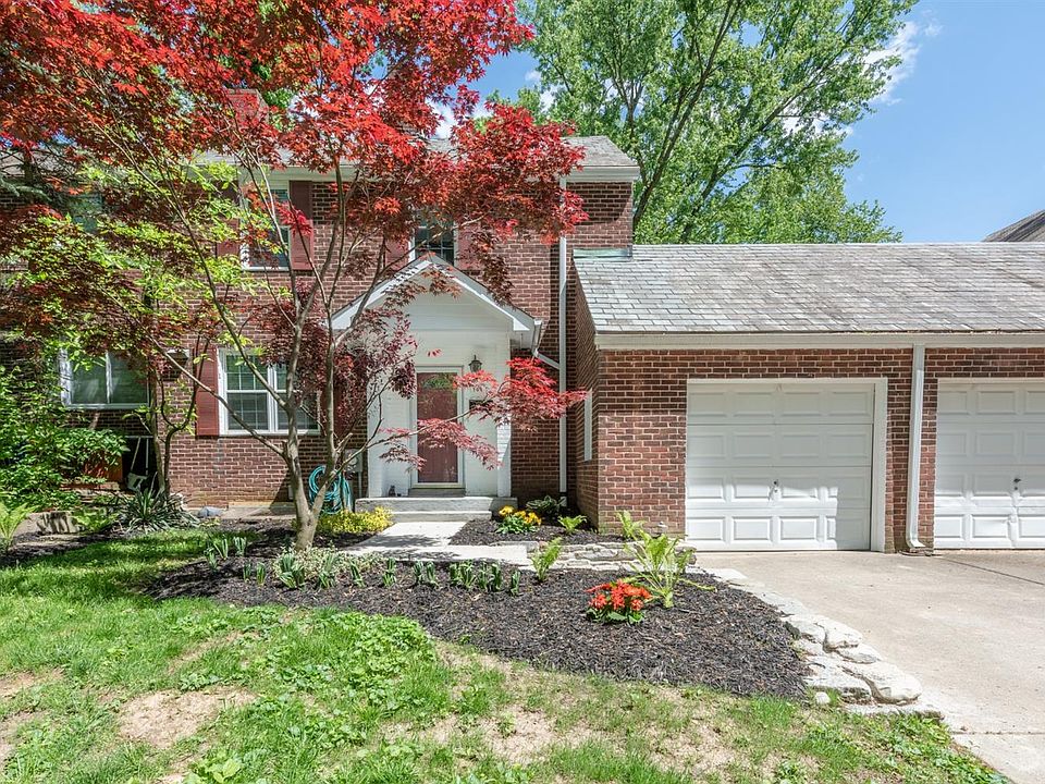 1st image of 10 Belknap Pl