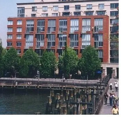 Sold by Battery Park Realty | media 10