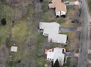 12606 Silverbirch Ln, Laurel, MD 20708