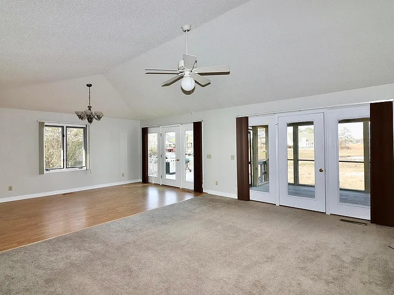 679 Cedar Point — Photo 3