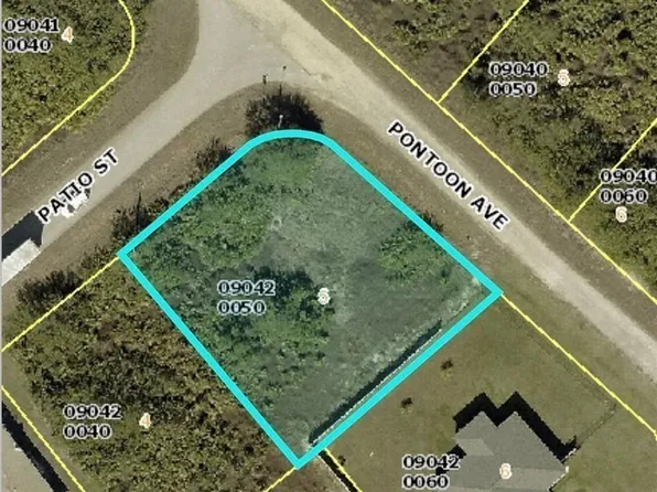 314 Patio St, Lehigh Acres, FL 33974