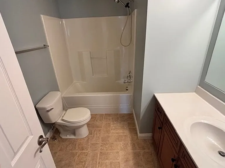 785 Oak Leaf Ln — Photo 12