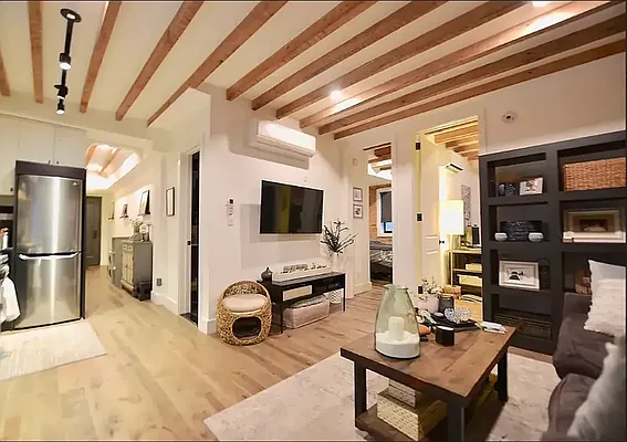 152 West 49th Street #5B