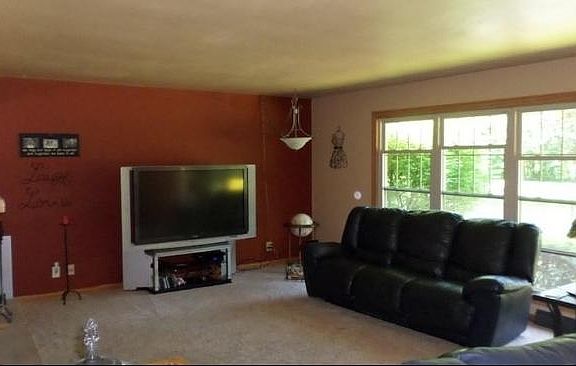 2nd image of 7907 W Willowbrook Dr