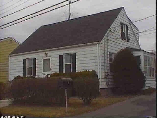 1st image of 13 Gentile Pl