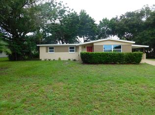 910 Berkley Pl, Clearwater, FL 33765