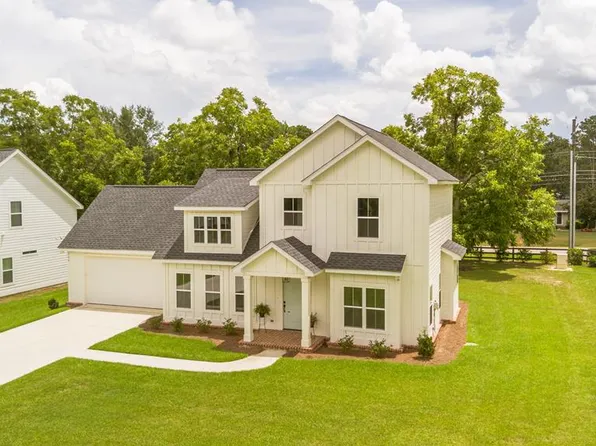 100 Farmington Hills Dr, Thomasville, GA 31792