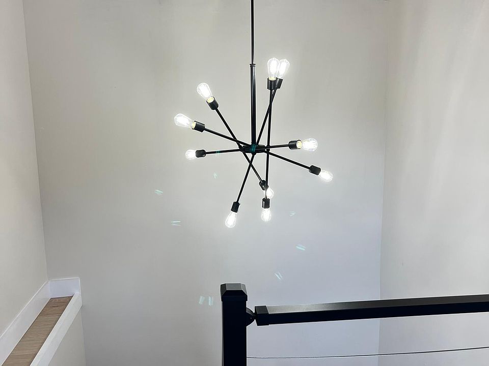 Two story foyer entrance