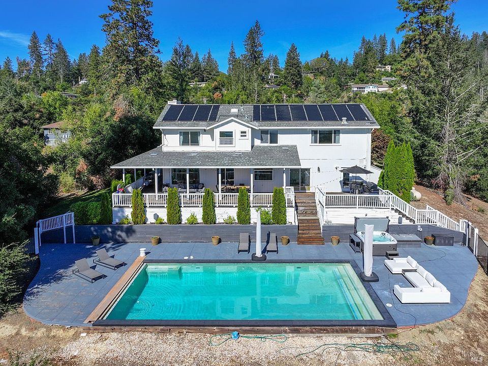 1st image of 540 Edgemont Lane