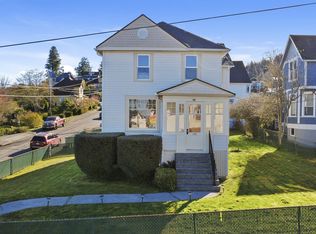 708 33rd St, Astoria, OR 97103