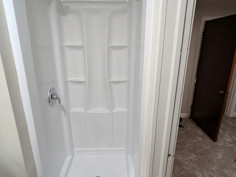 18 N Main St #9 — Photo 7