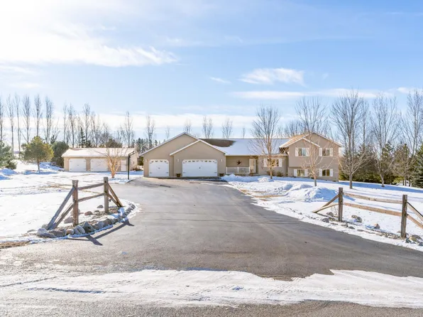 17365 426th St, Holdingford, MN 56340