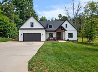 401 Jada Dr, Lexington, NC 27295