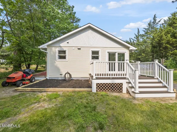 25 Cassville Road, Jackson, NJ 08527