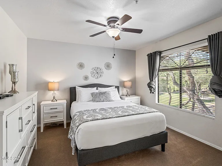 5751 N Kolb Rd #36204 — Photo 14