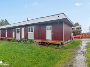 909 E 46th Ct, Anchorage, AK 99503